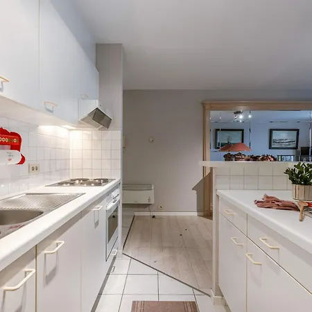 דירה Bel Air - Stylish 2-bedroom Near The Sea T76 *