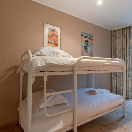 Bel Air Holiday - Stylish 2-Bedroom Apartment Near The Sea T76 * Ostend