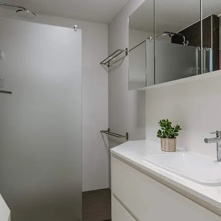 Bel Air - Stylish 2-bedroom Near The Sea T76 Appartement *