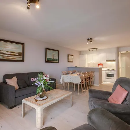 Bel Air - Stylish 2-bedroom Near The Sea T76 Apartment Ostend
